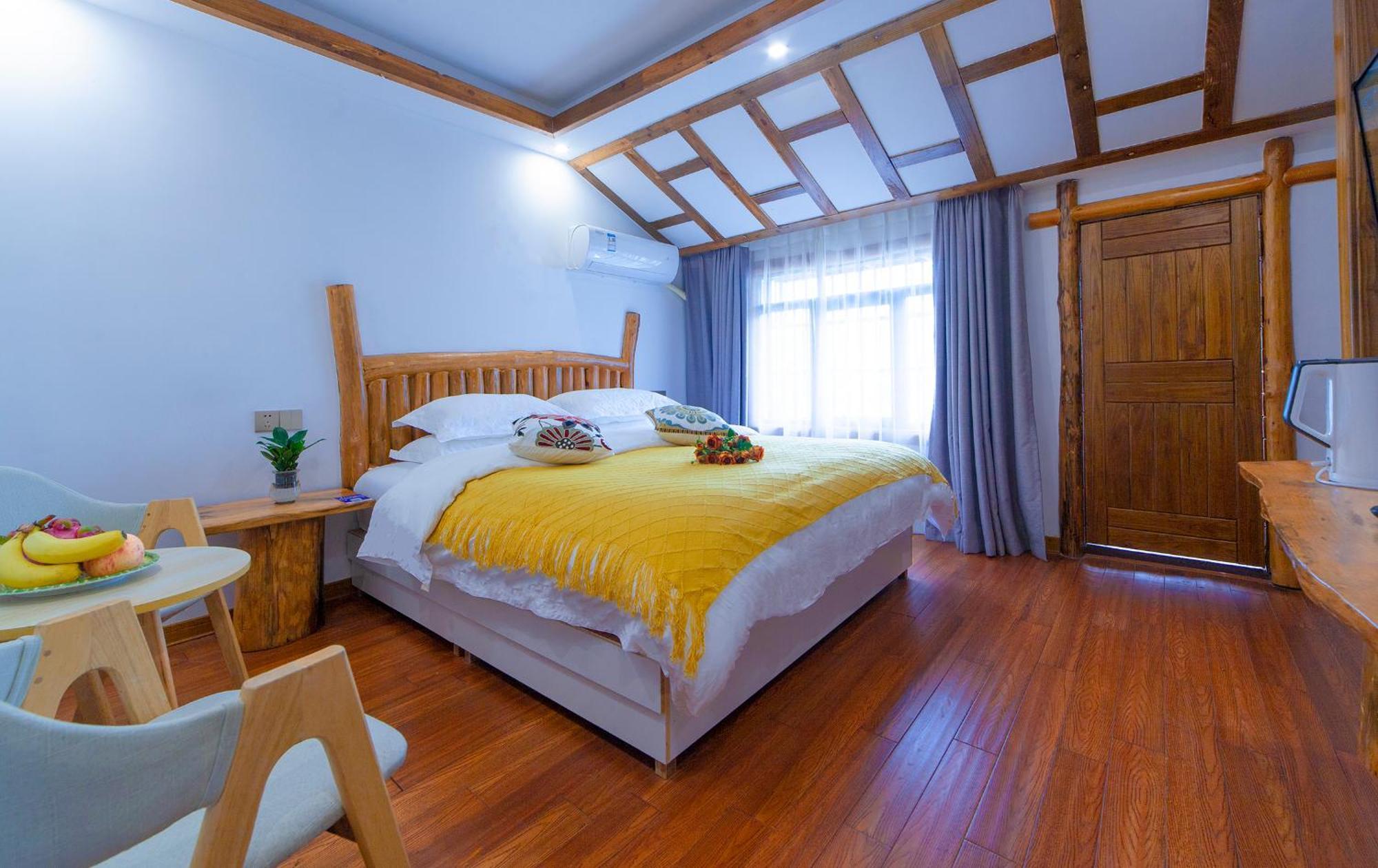 Отель Easy House Чжанцзяцзе Экстерьер фото
